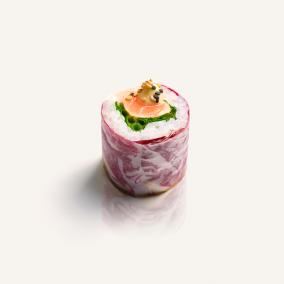 Salmon Tataki Spring Roll